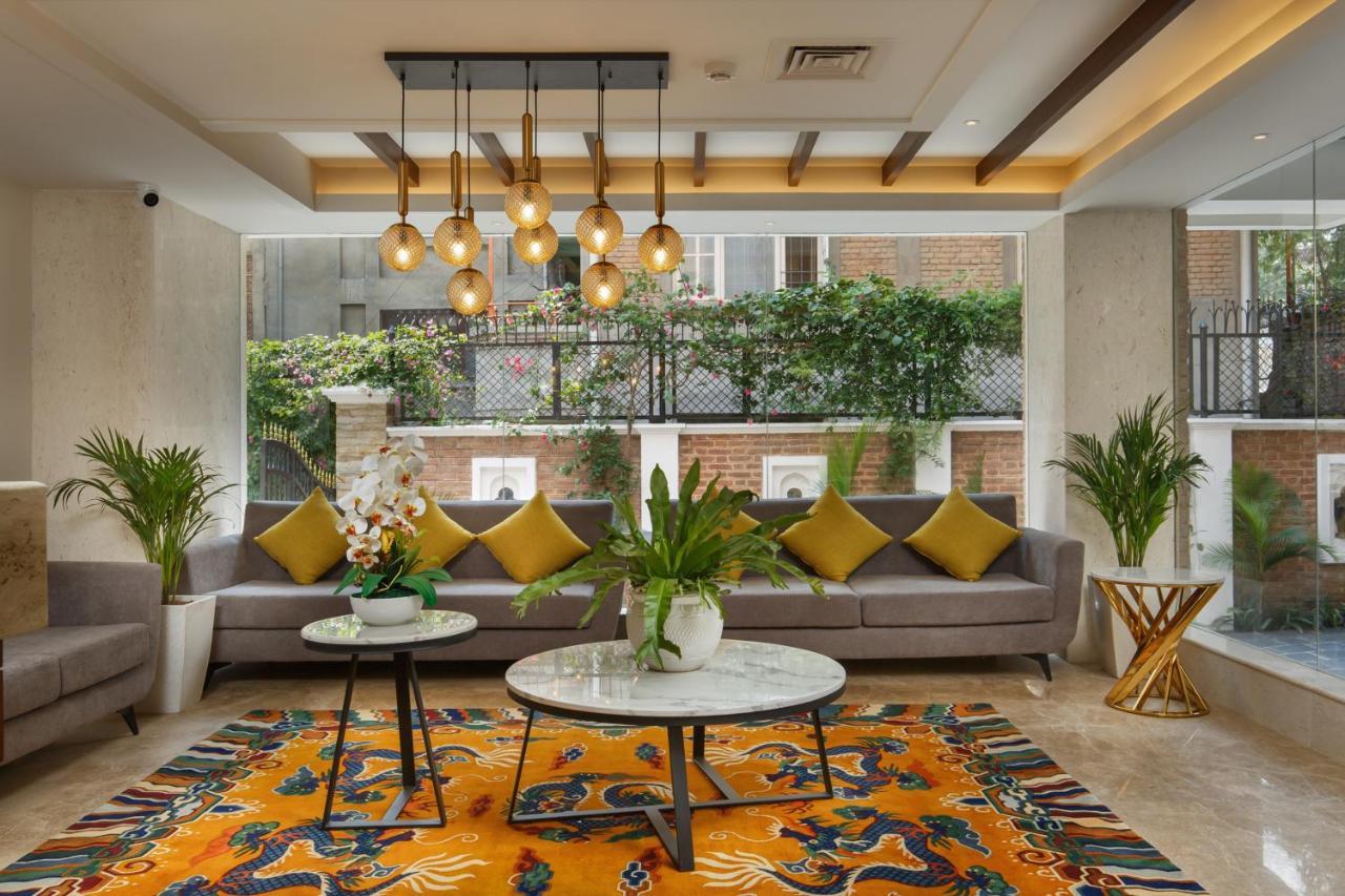 Hotel Thrive, A Tropical Courtyard Catmandu Exterior foto